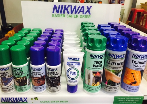 [STAND-NWX4] NIKWAX SIGN PERSPEX SHELF TRY
