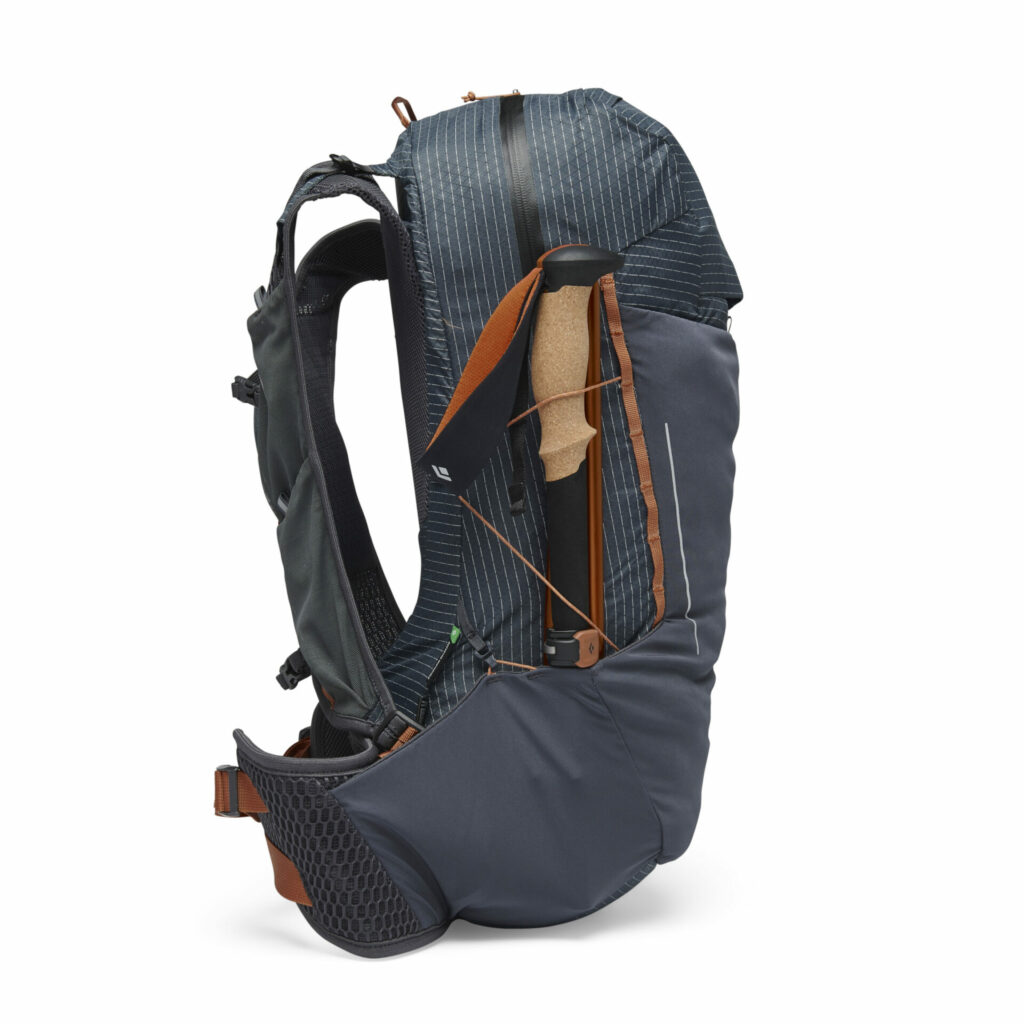 680015_9491_PURSUIT-BACKPACK-30-L_Carbon-Moab-Brown_07_-1024x1024.jpg