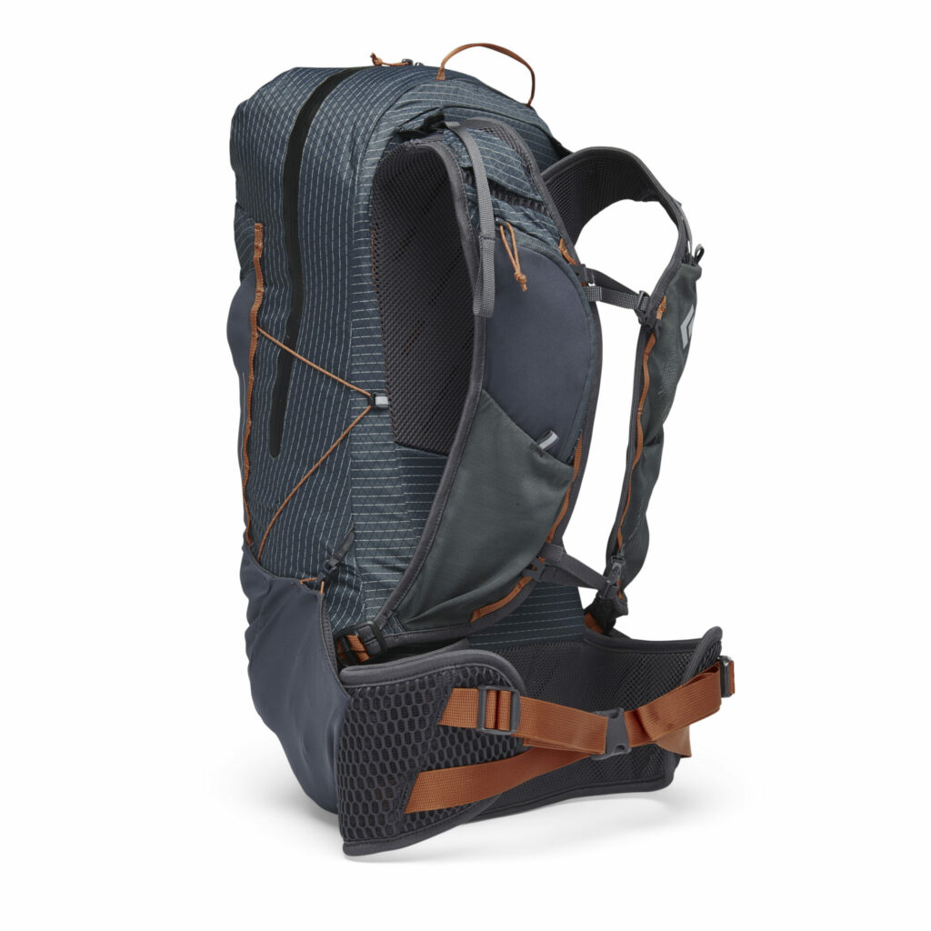 680015_9491_PURSUIT-BACKPACK-30-L_Carbon-Moab-Brown_02_-1024x1024.jpg